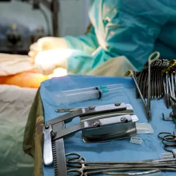 Chirurgicaux et Interventionnels